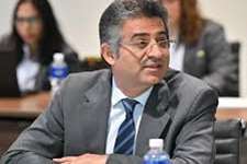 حضور عضو هیئت علمی دانشگاه علوم پزشکی تهران در گردهمایی نخبگان علوم پزشکی ورزشی در کوالالامپور